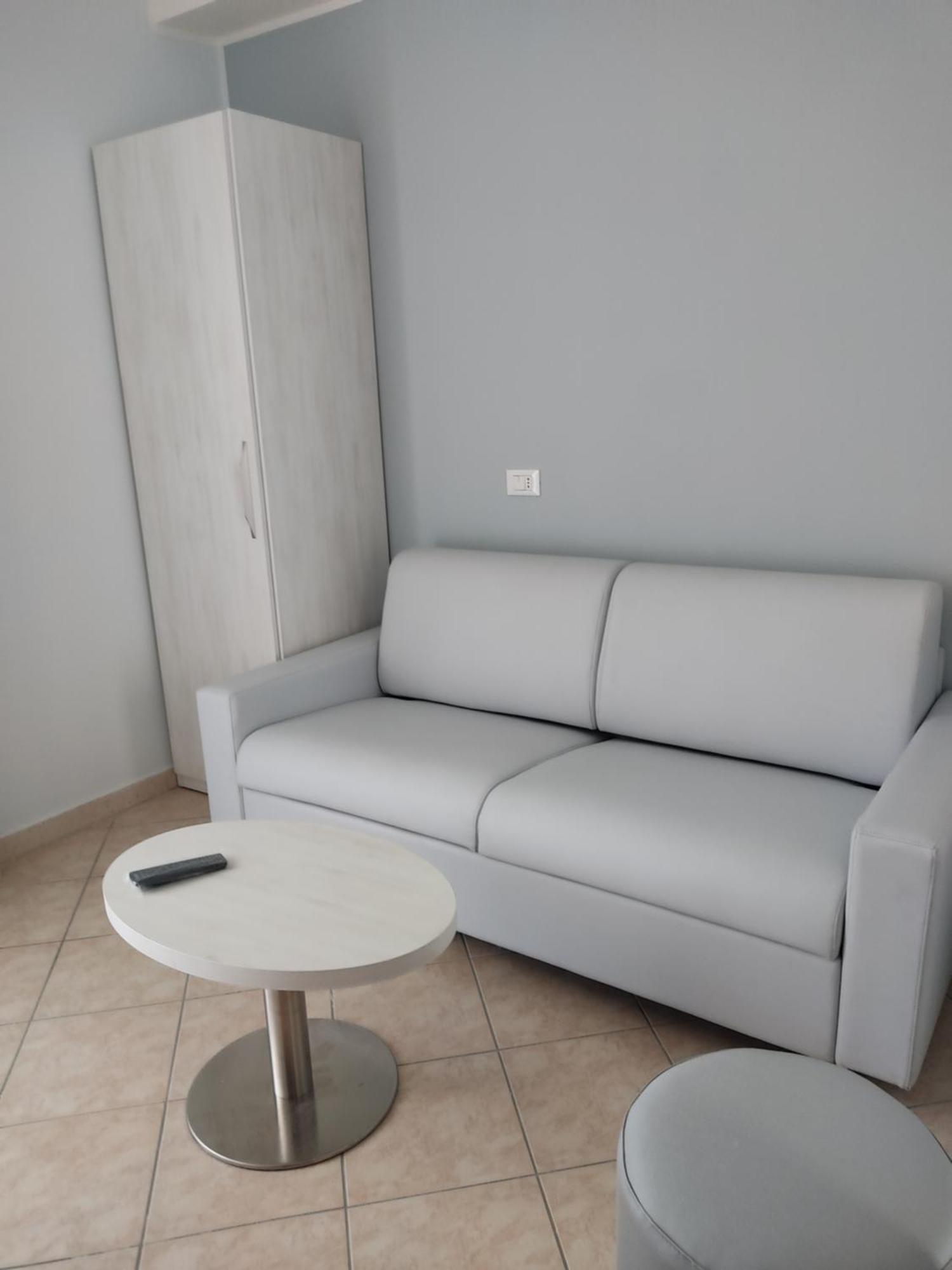 Hotel Caravel Park Римини Экстерьер фото